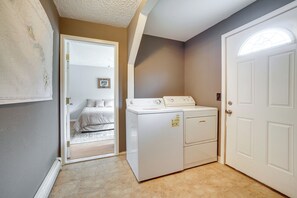 Washer & Dryer | Laundry Detergent