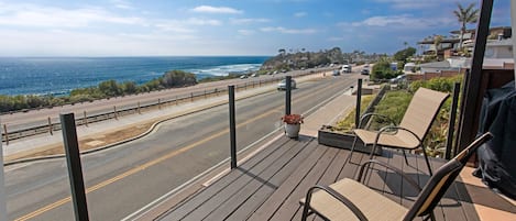 Upper deck with wide open views of the ocean.