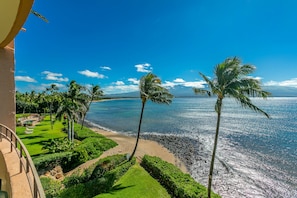 Stunning Ocean Views from your Lanai