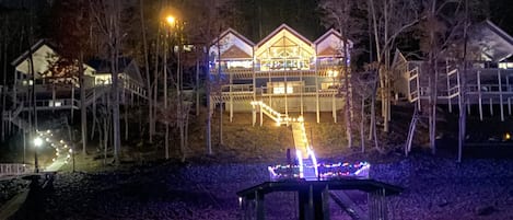 Lake living during the holidays 