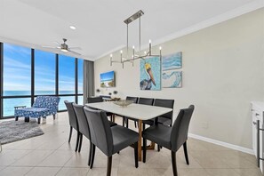 Inviting open dining area (with a view, of course!)