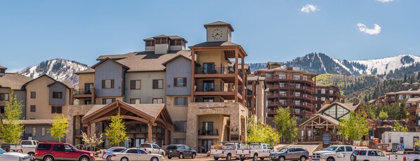 Exterior of Silverado