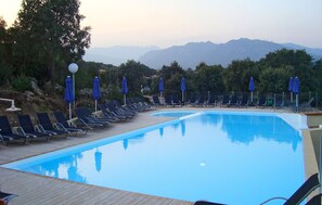Utomhuspool