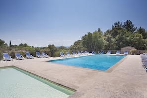 Utomhuspool