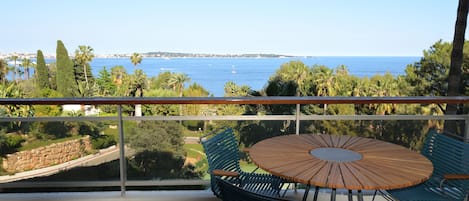 Magnifique vue sur le Cap d’Antibes