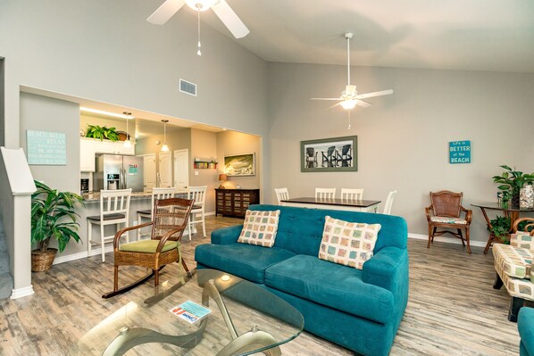 A cheerful condo that invites you to create lasting memories with family and friends