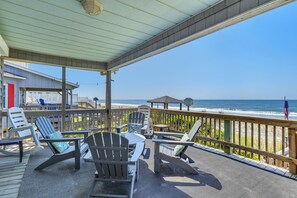 Covered Porch / View