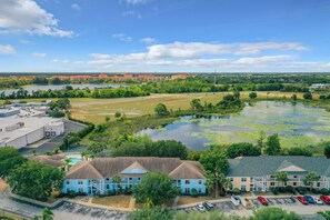 community free parking lots