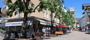 Façade