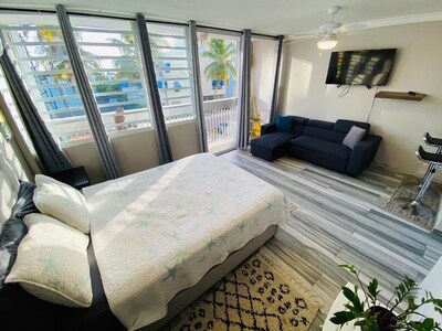 Newly Renovated Beautiful Beachside Studio in Luquillo with WIFI