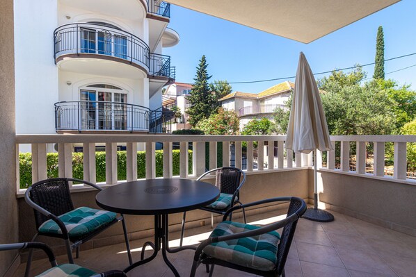Terassi/patio