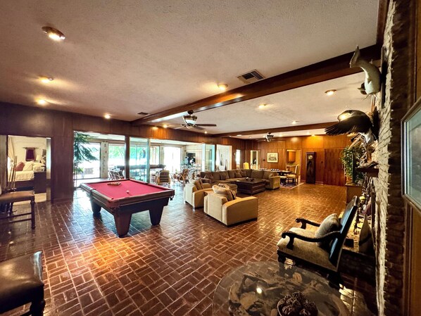 Game room