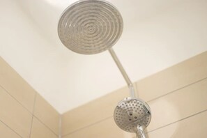 Pomme de douche portative