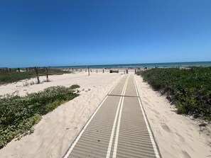 Strand