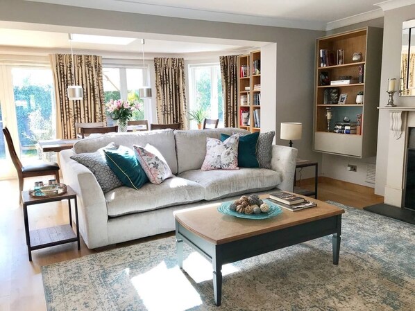 Gorgeous Living room with 2 large super comfortable oversized sofas