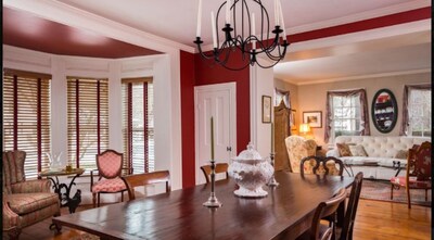 Charming, Private Guest Suite-Historic New Village in the Berkshires