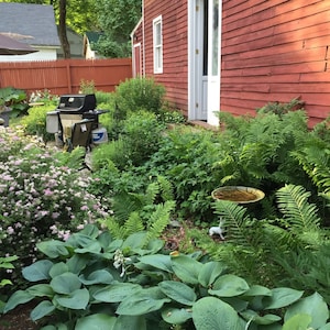 Charming, Private Guest Suite-Historic New Village in the Berkshires