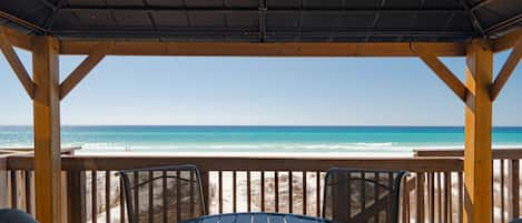 Gazebo on the deck - enjoy the beach view rain or shine.