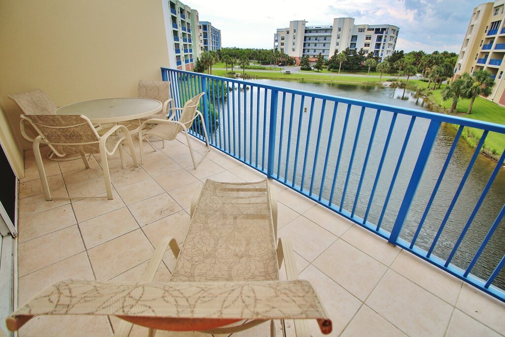 Spacious And Spotless Oceanwalk Condo With View Of Pond New Smyrna Beach Spacious And Spotless Oceanwalk Condo With View Of Pond New Smyrna Beach
