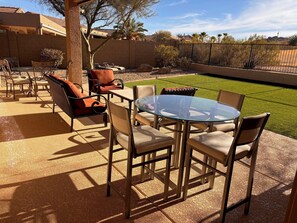 Enjoy the outdoor dining.