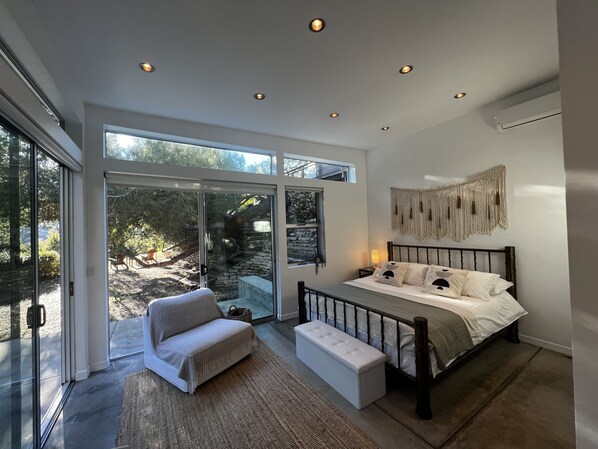Cal King Bed