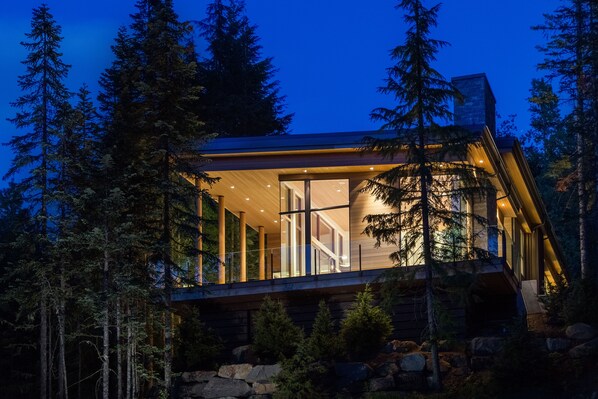 Exterior view at dusk