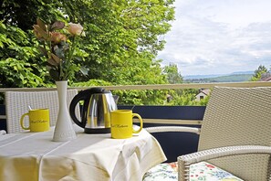 Doppelzimmer mit Dusche und WC-Balkon
