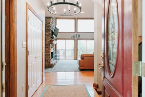Entry way