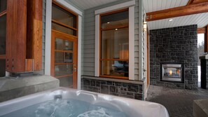 Private hot tub and outdoor gas fireplace