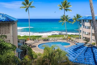 Kona Reef F11: Oceanview Condo w/ Shared Pool, AC & Lanai Views