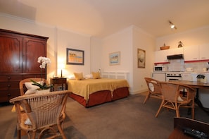 Studio Room