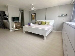Ample sleeping area with SmartTV and many drawers to keep things organized.