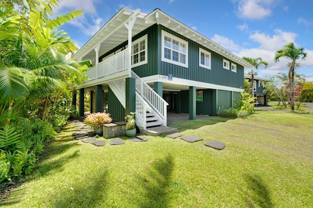 Welcome to Hale Maile!