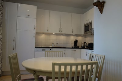 Stylish and comfortable apartment with a terrace, close to the Palace