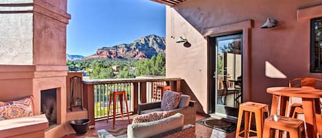 Sedona Vacation Rental | 3BR | 2BA | 1,893 Sq Ft | Stairs Required