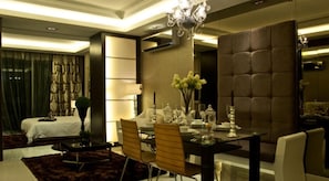 Damas Suites' Spacious 1 Bedroom Deluxe