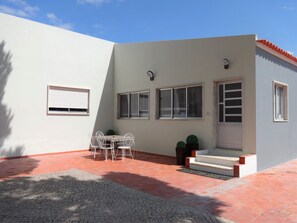 CASA DO CORGO. Fachadas Principais.
Fot. Manuela Tomé, 2018.