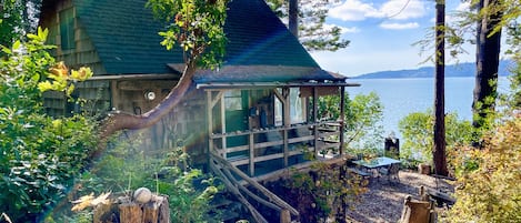 Welcome to The Driftwood, a tiny house with views and access to the water.