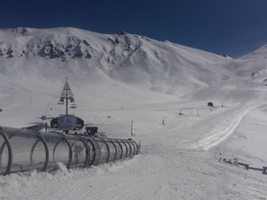 Snow and ski sports