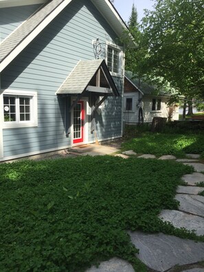 Cottage Entry