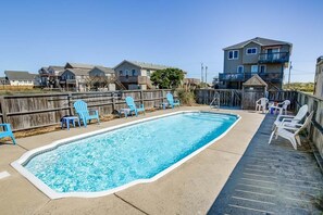 Private Pool Area
