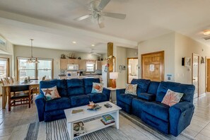 Mid-Level Great Room with Deck Access