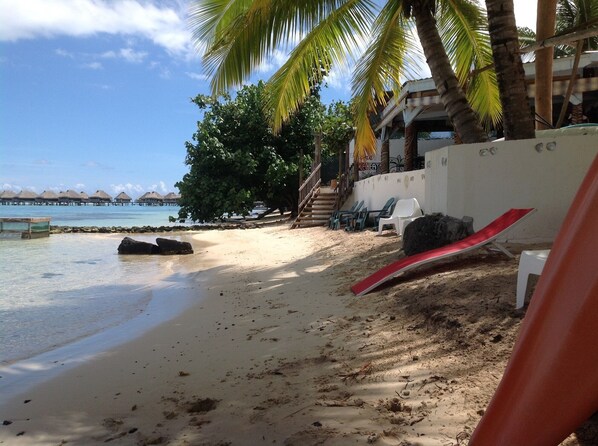 La Plage devant le restaurant