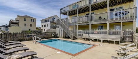 Private Pool Area