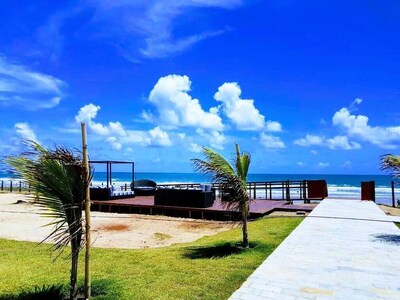 Beira-Mar. Flat Térreo. Novo. Cupe Beach Living  (2qt e 2wc) Porto de Galinhas. 