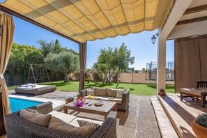 Garden,Balcony/Terrace,Garden view,Pool view
