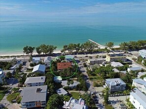 Two houses from the beach