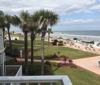 "Atlantic Overlook" @ Ocean Jewels: OceanFront Studio w/ Large Private Balcony!