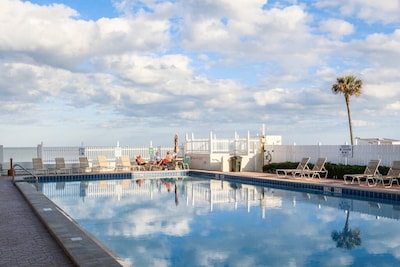 "Atlantic Overlook" @ Ocean Jewels: OceanFront Studio w/ Large Private Balcony!