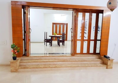 Calm & Well Attractive Homes Stay Madurai